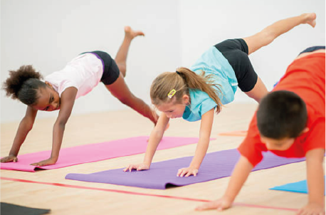 Cours de yoga pour enfants à la RDLT9